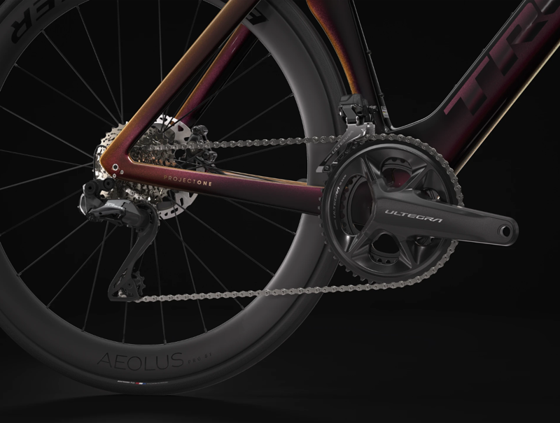 Trek Madone SLR 7 Gen 7 Carbon Performance Road Bike 2024 in Axinite Flip/Trek Black-8